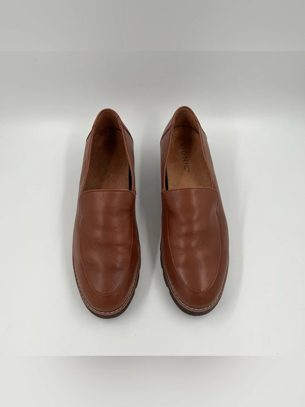 Vionic Women’s Kensley Slip On Flats Brown Nappa Leather Size 8 Comfort Preppy
